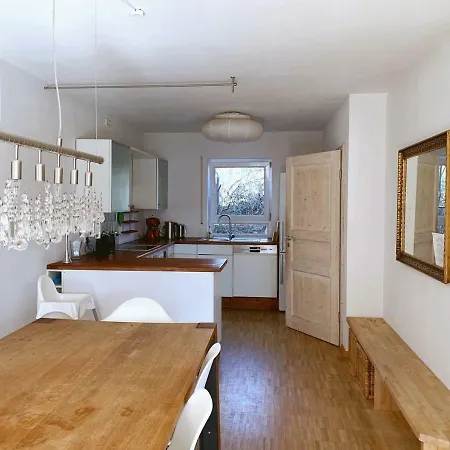 Semesterbostad Stylisches Haus In *